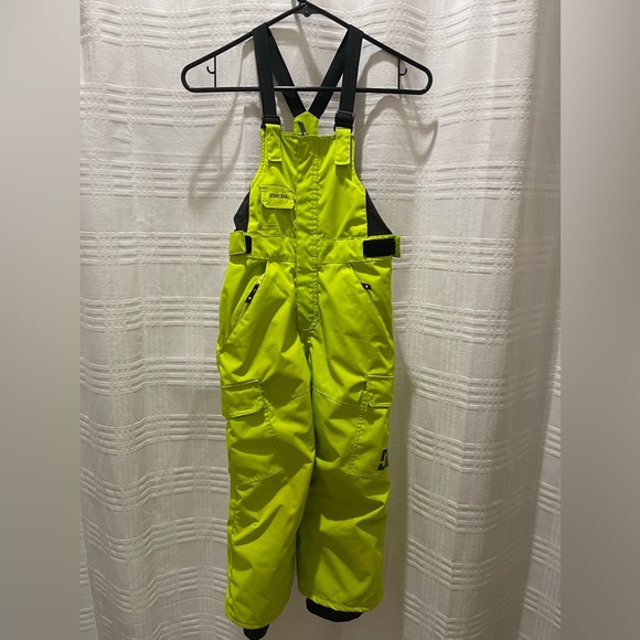 DC snow bibs - Picture 1 of 11